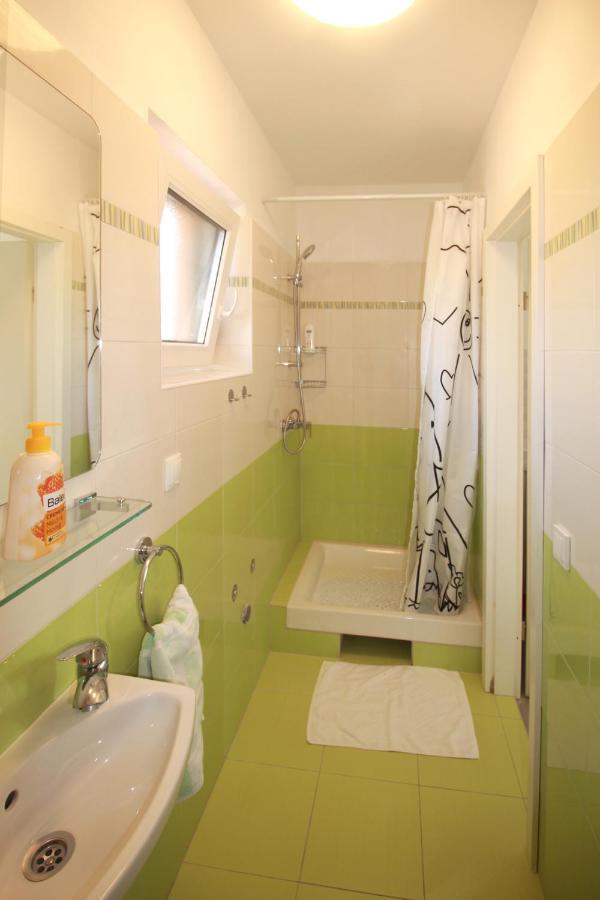 Apartmani Zem, Krk Krk Town Eksteriør bilde
